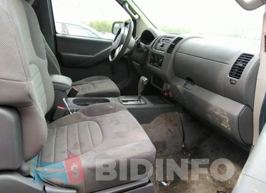 1N6BD0CT9DN730417 Photo# 5