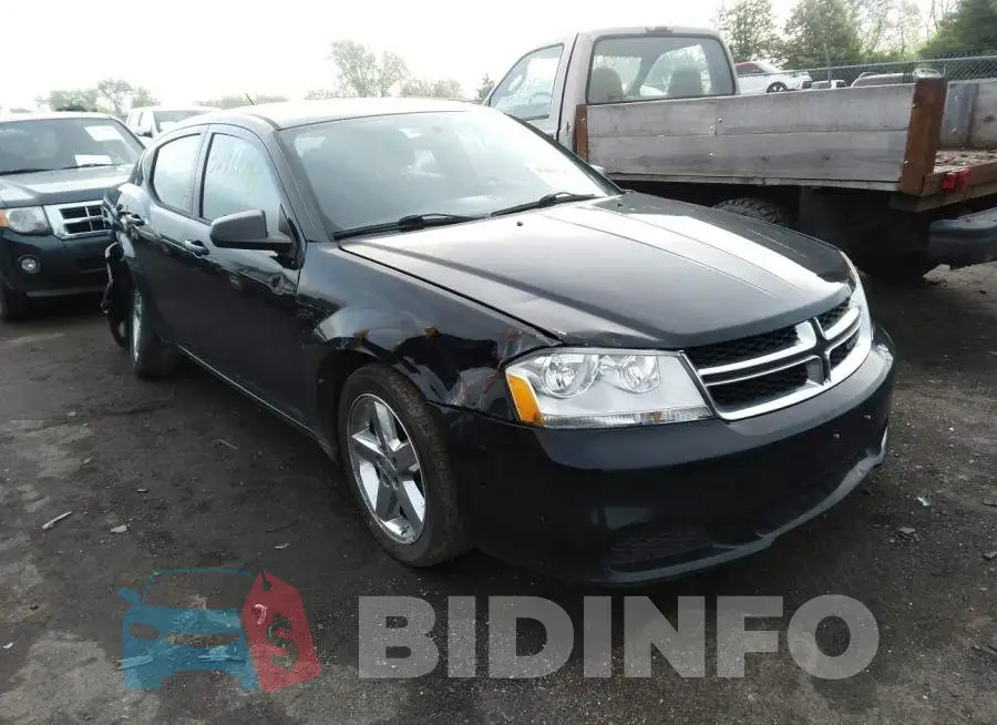 1C3CDZAB4DN564303 Photo# 1
