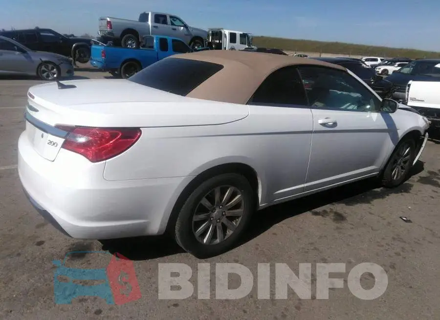 1C3BCBEG1DN676584 Photo# 4