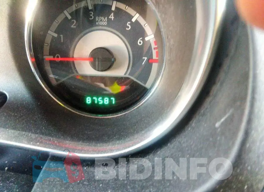 1C3BCBEG1DN676584 Photo# 7