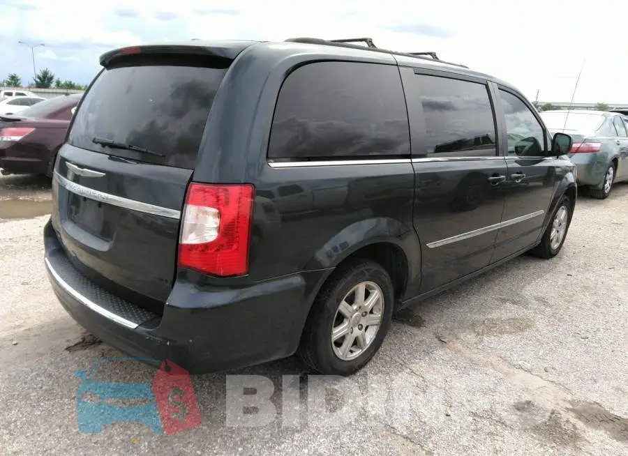2C4RC1BG2DR656324 Photo# 4