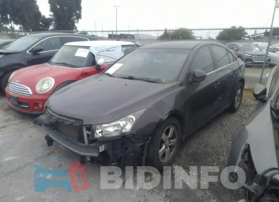 1G1PE5SB3G7166325 Photo# 2