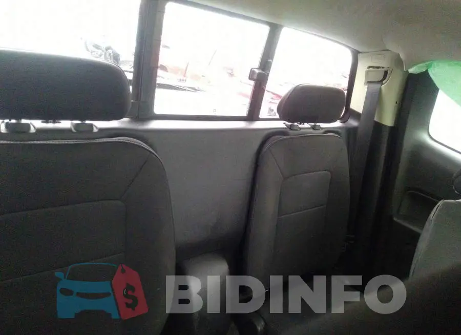 1GCHSCEA3H1208539 Photo# 8