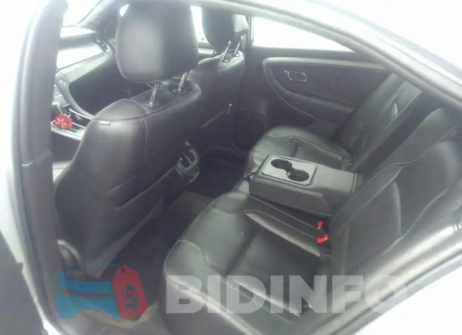1FAHP2E92EG150830 Photo# 8