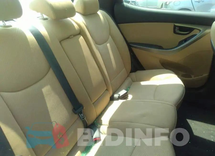 5NPDH4AE9DH205384 Photo# 8