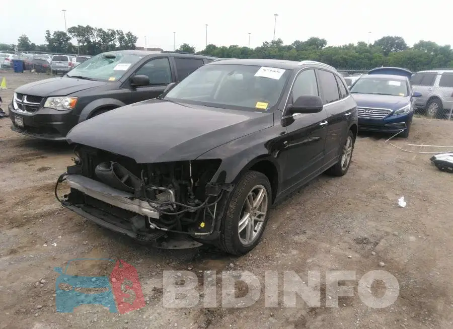 WA1DGAFPXFA054815 Photo# 2