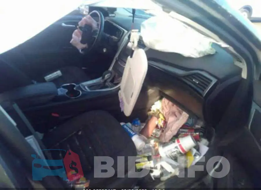 3FA6P0HD8ER306325 Photo# 5