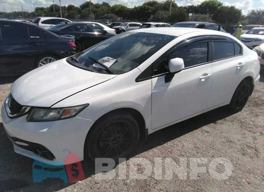 19XFB2F55DE015237 Photo# 2