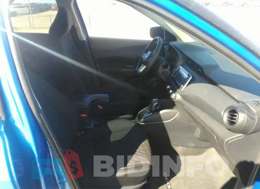 3N1CP5BV1NL483753 Photo# 5