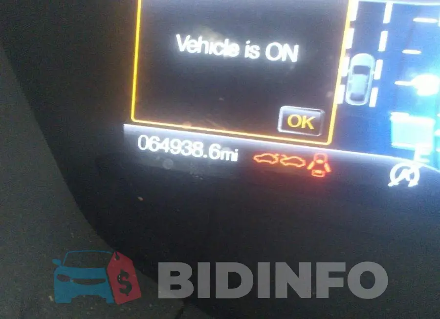 3FA9P0CD4KR150884 Photo# 7