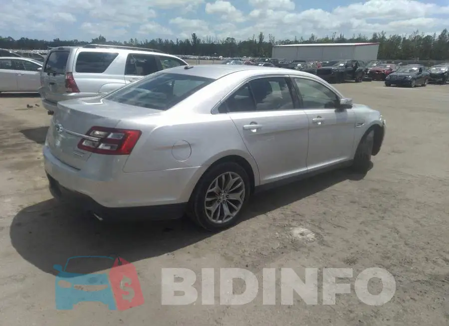 1FAHP2F88DG145989 Photo# 4