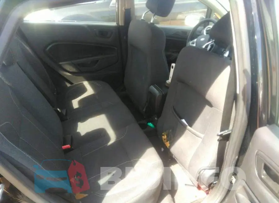 3FADP4BJXKM149645 Photo# 8