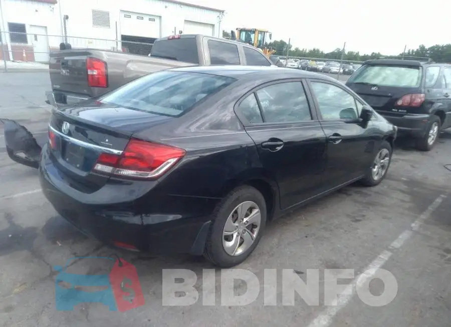 2HGFB2F53FH557042 Photo# 4