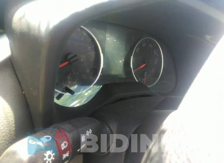JTMP1RFV7KD516211 Photo# 7