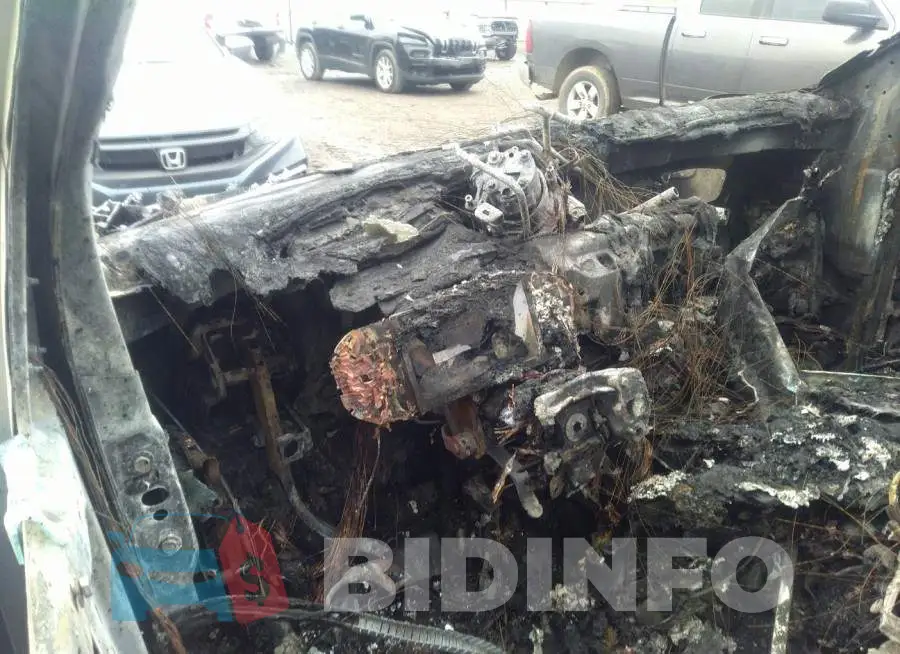 1C4RJFBG8FC234489 Photo# 7