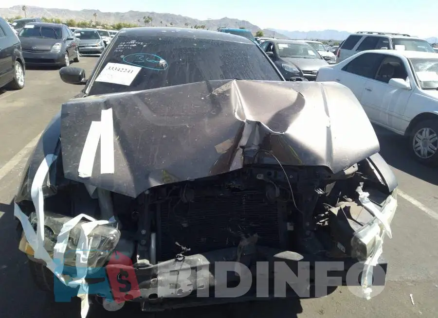 2C3CDXBGXEH241236 Photo# 6