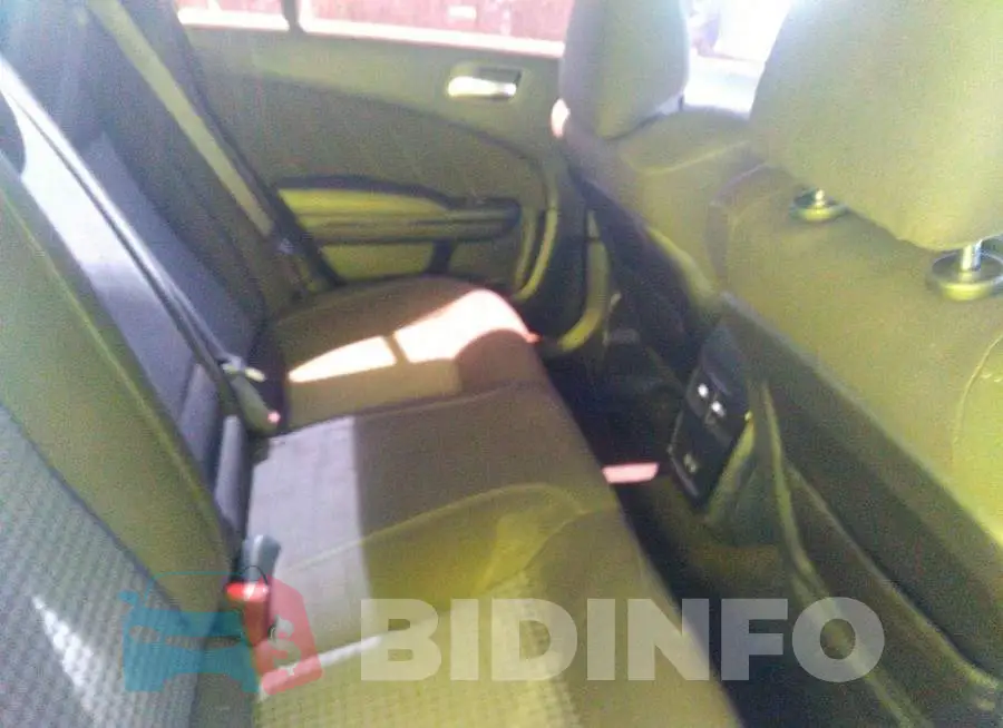 2C3CDXCT5MH652845 Photo# 8