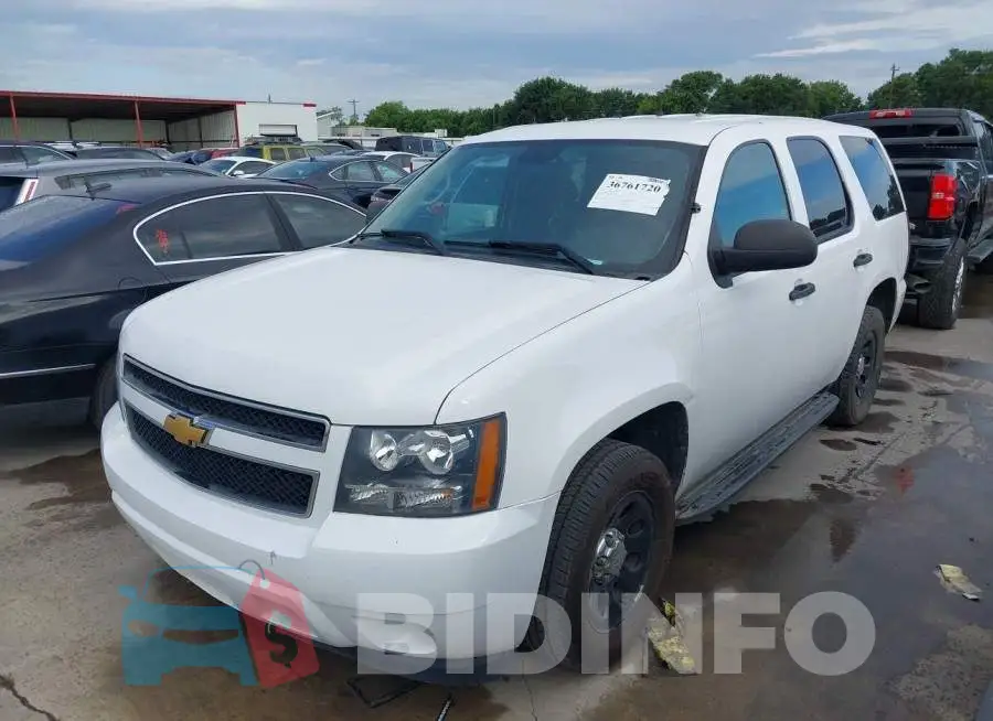 1GNLC2E02DR353938 Photo# 2