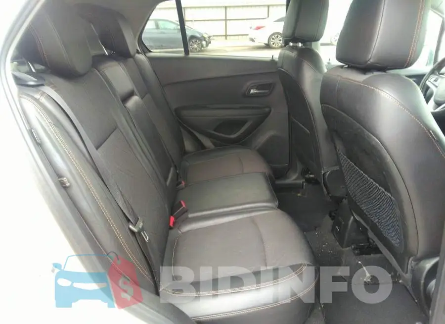 3GNCJLSB2KL186681 Photo# 8