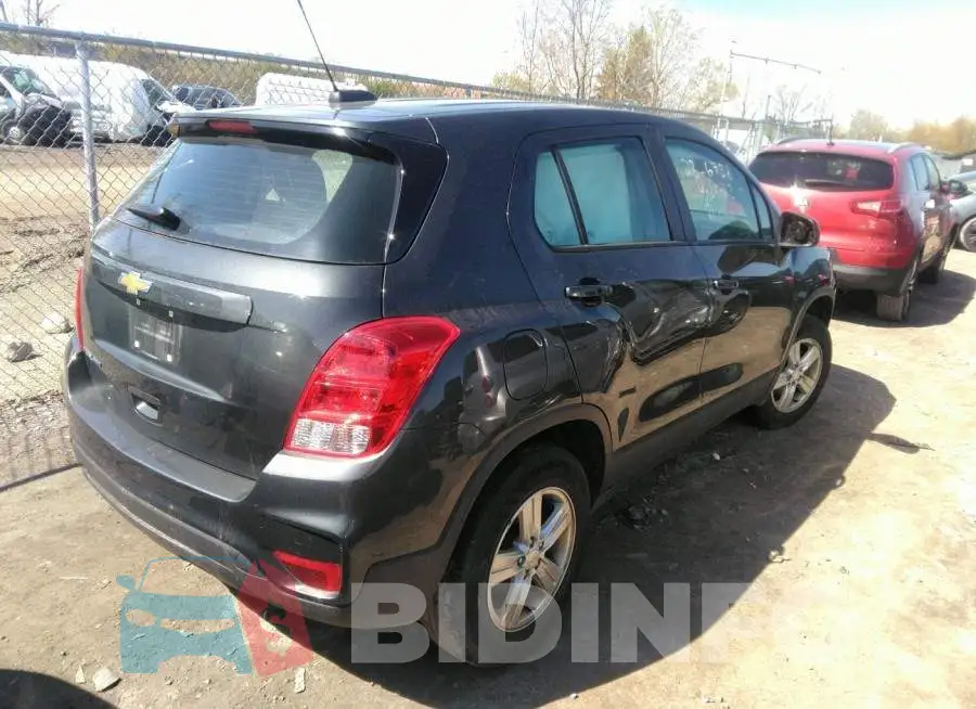 3GNCJNSB3KL257141 Photo# 4