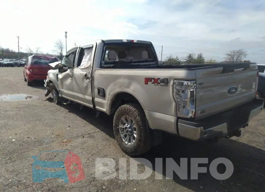 1FT7W2BT4JEB07766 Photo# 3