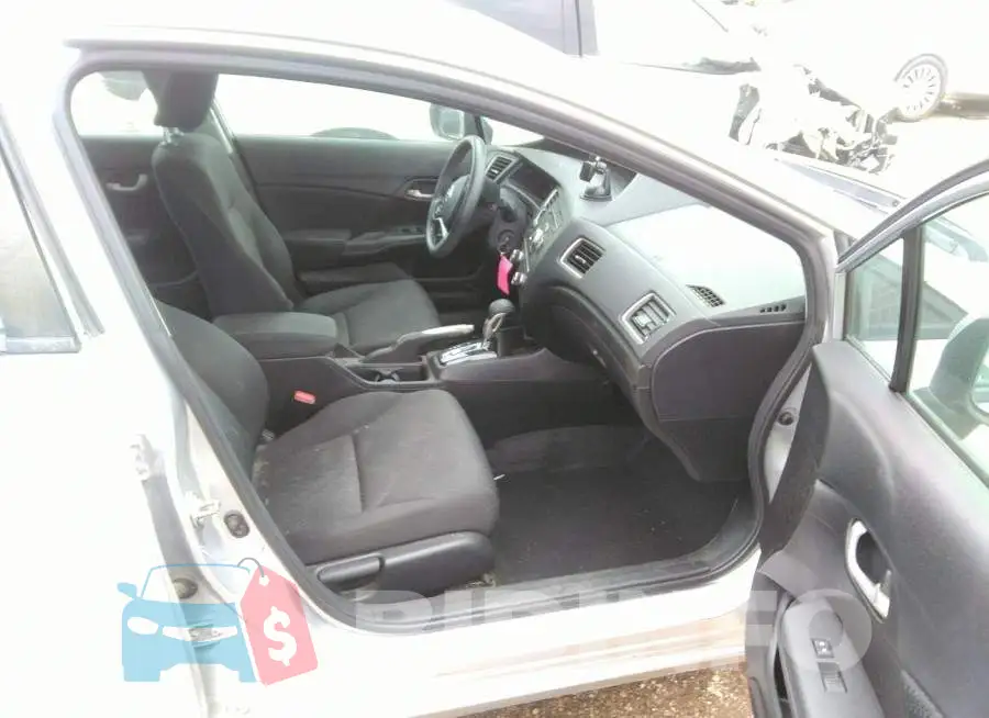19XFB2F57EE041596 Photo# 5