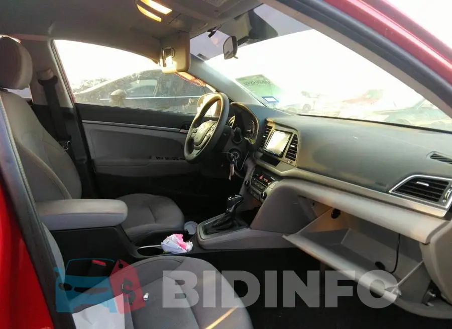 5NPD74LF7JH307125 Photo# 5