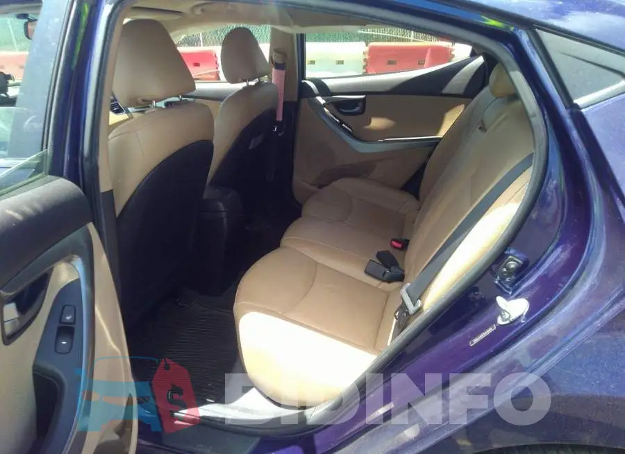 5NPDH4AE5DH175087 Photo# 8