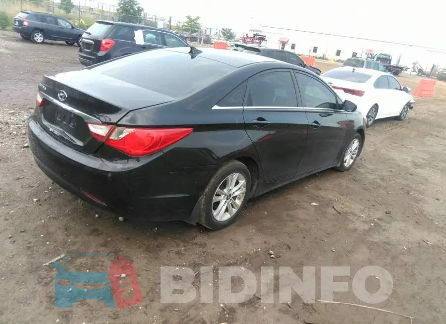 5NPEB4AC2DH578142 Photo# 4