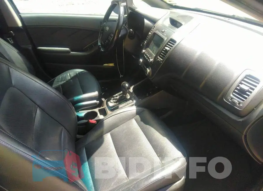 3KPFL4A81HE116985 Photo# 5