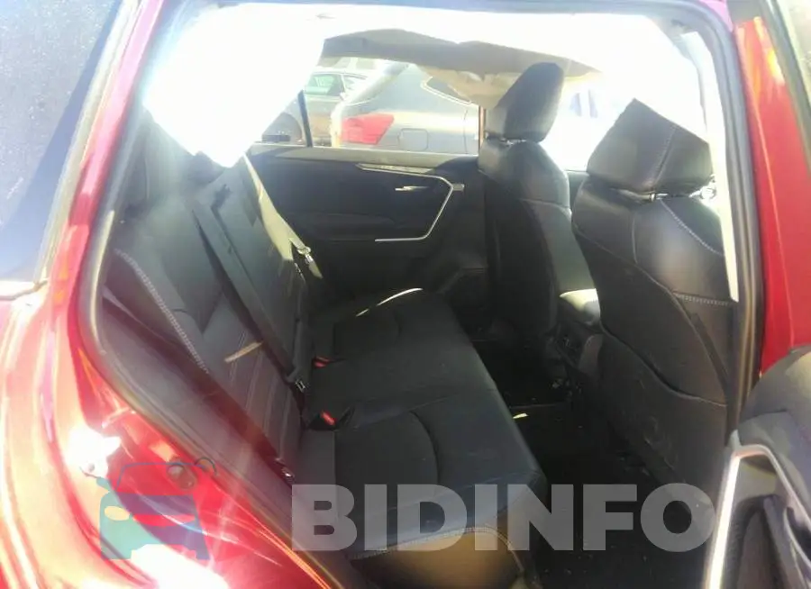 2T3C1RFV9KW032882 Photo# 8