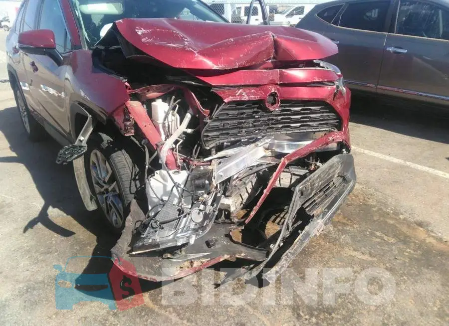 2T3C1RFV9KW032882 Photo# 6