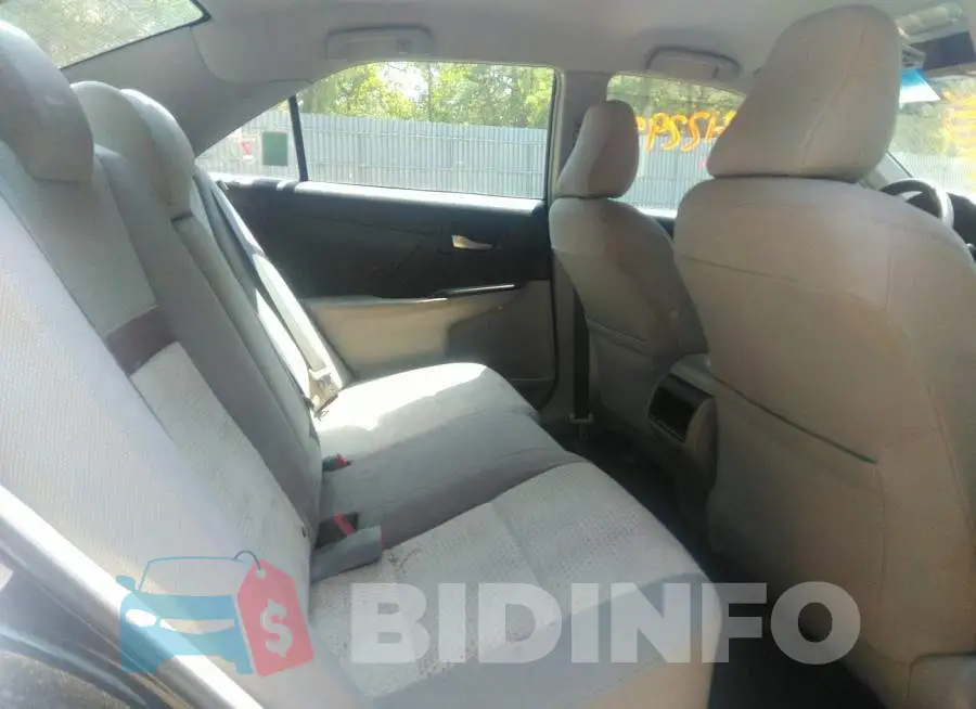 4T4BF1FK2DR287685 Photo# 8