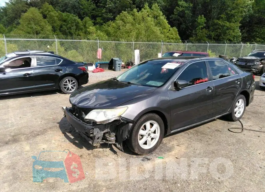4T4BF1FK8DR326618 Photo# 2