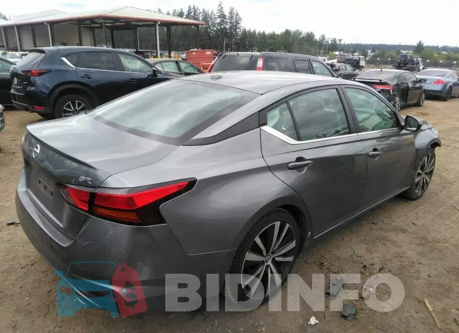 1N4BL4CV4LC210804 Photo# 4