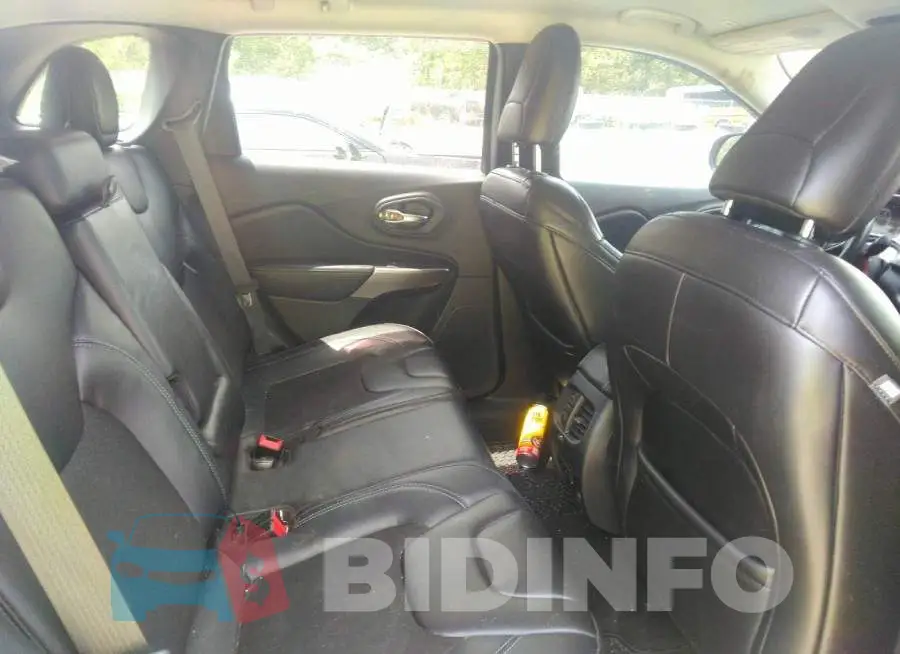 1C4PJMLB2KD487018 Photo# 8