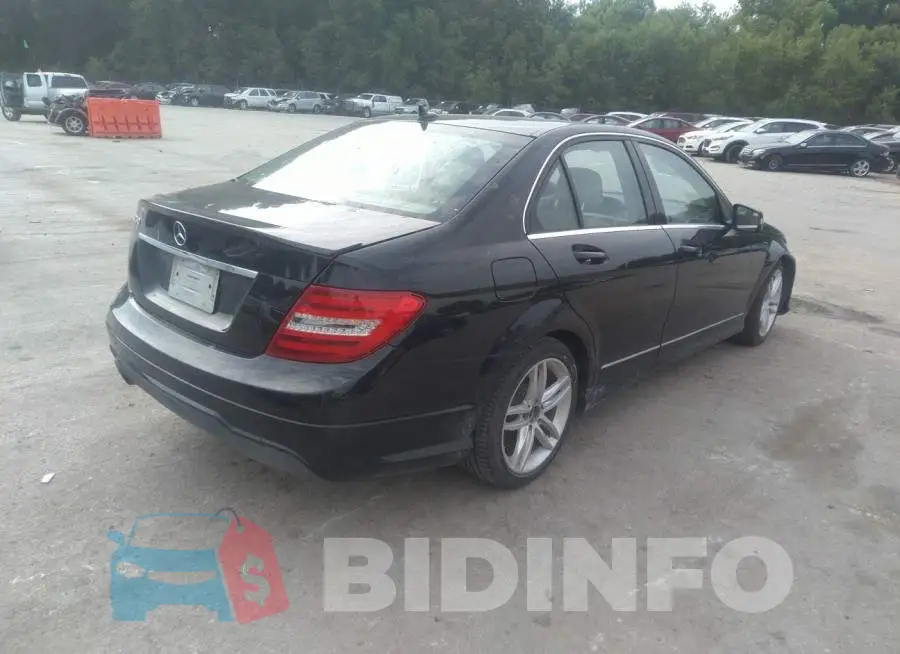 WDDGF4HB4DR262525 Photo# 4