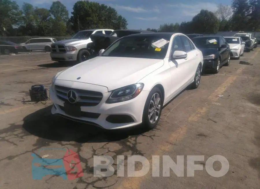 WDDWF4KB4GR148310 Photo# 2