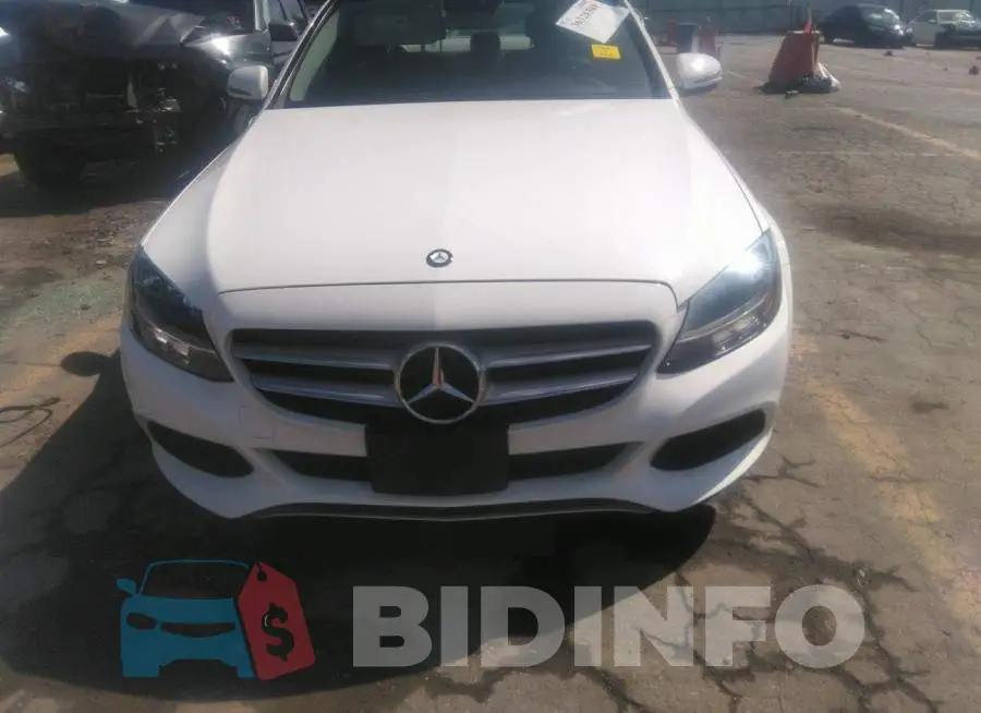 WDDWF4KB4GR148310 Photo# 6