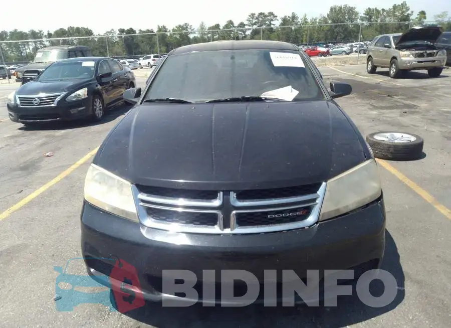 1C3CDZAB8DN512253 Photo# 6