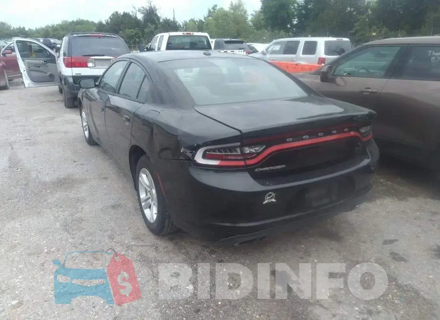 2C3CDXBG6FH740911 Photo# 3