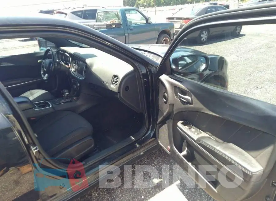 2C3CDXJG6GH238094 Photo# 5
