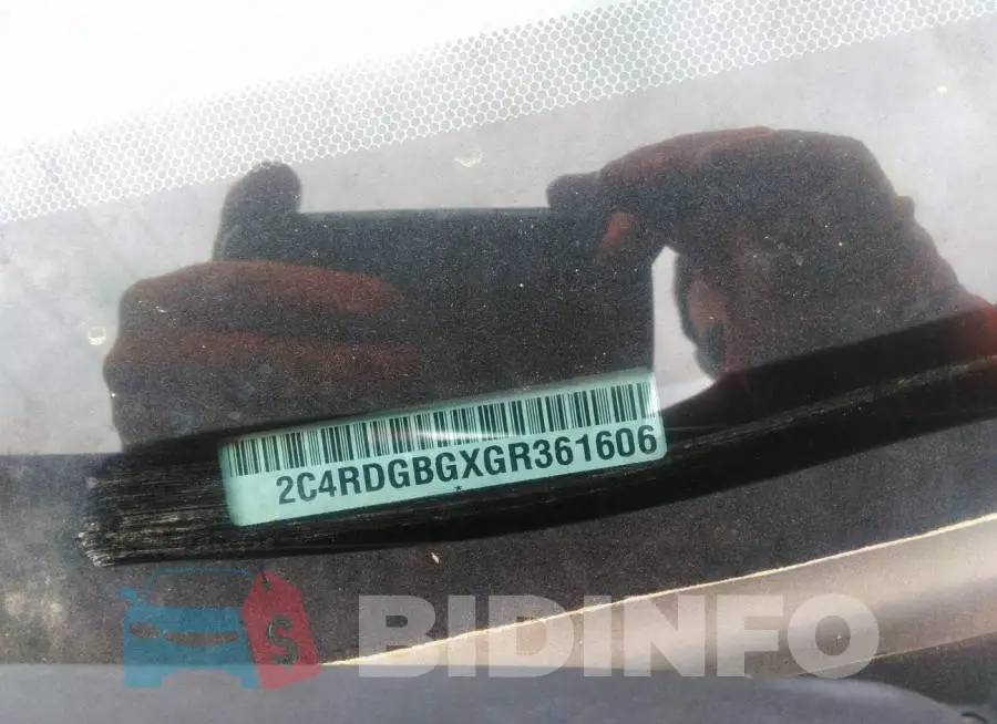 2C4RDGBGXGR361606 Photo# 9