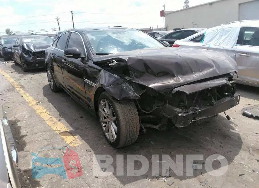 SAJWJ1CD2F8V78768 Photo# 1