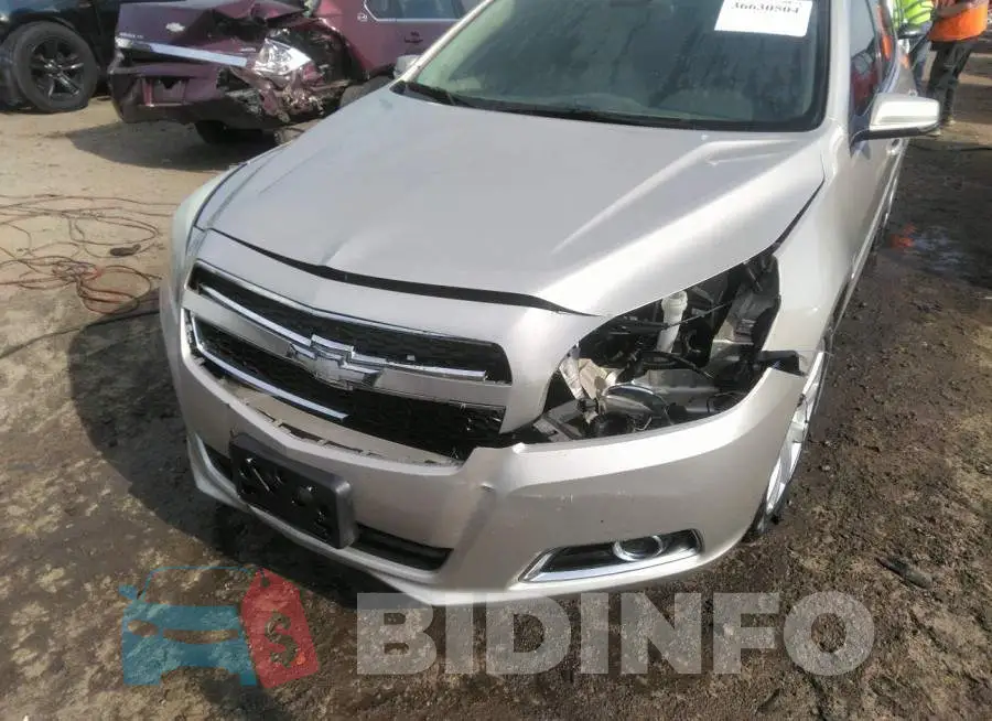 1G11E5SAXDF316980 Photo# 6