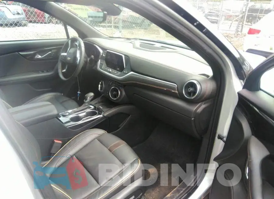 3GNKBFRS7LS634243 Photo# 5