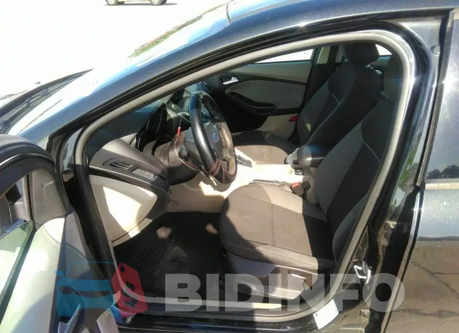 1FADP3F25DL178763 Photo# 5