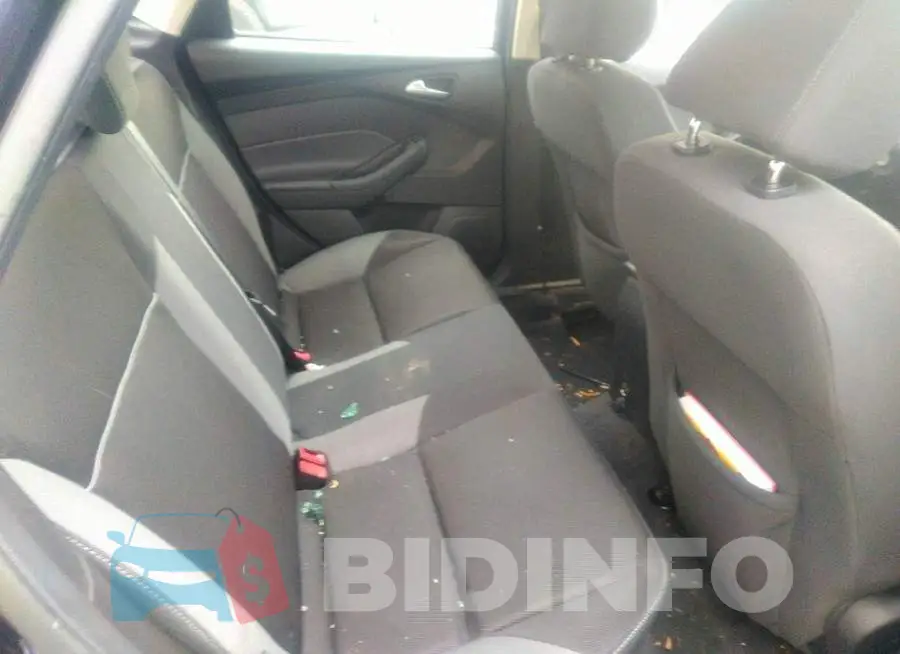 1FADP3F26DL112772 Photo# 8