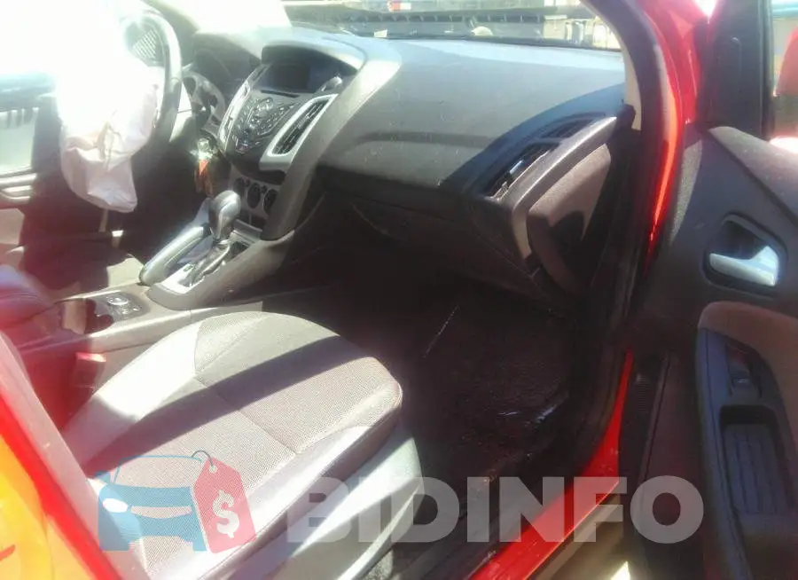 1FADP3F26EL176893 Photo# 5