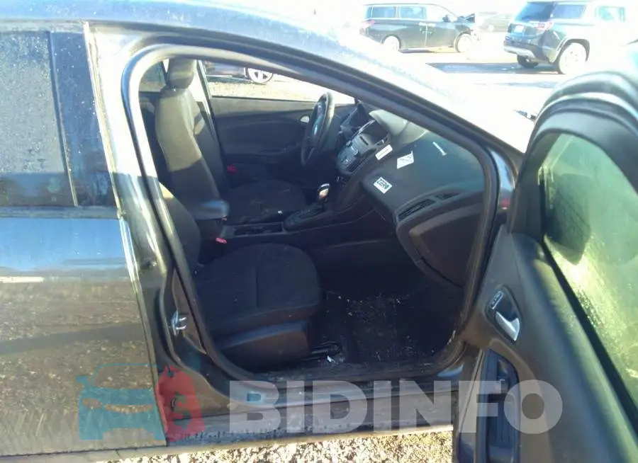 1FADP3K25GL372266 Photo# 5